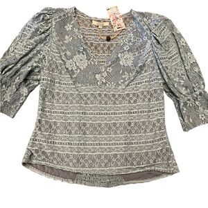 Gimmicks by BKE teal Lace Top